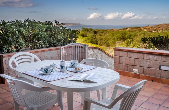 Lovely townhouse with sea view terrace