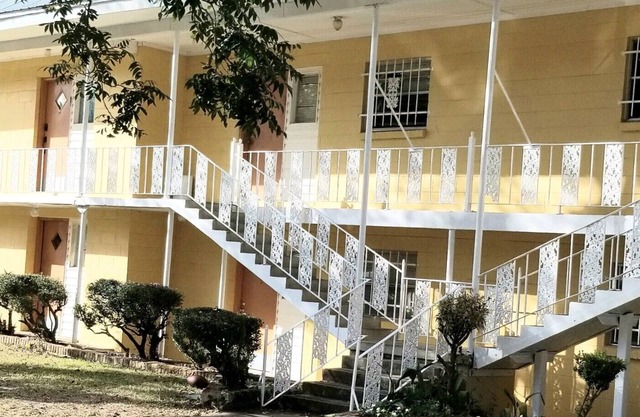 Lovely two bedroom rental unit near FAMU and FSU.