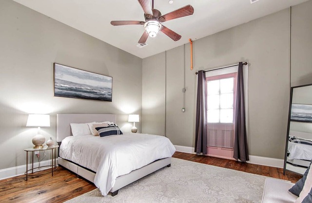 Furnished 1BR/1BA Downtown Thibodaux Available For Monthly Rates