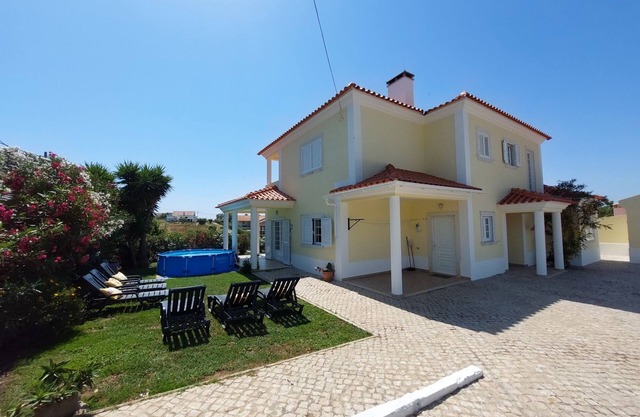 Schöne Villa mit Garten für bis zu 8 Personen