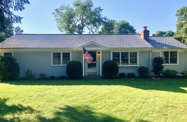 Lovely Yarmouth Port Ranch Near Dennis Village
