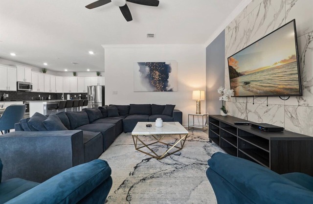 Lovley 6 Bed Pool Home with Game Room-4152PD