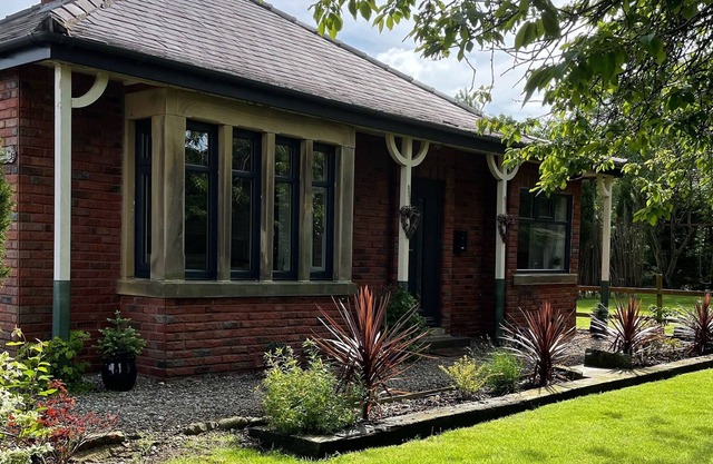 Lowes Meadow Cottage
