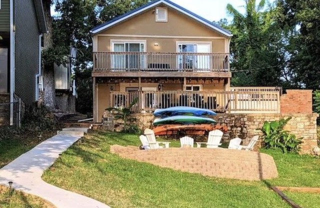 LOZ Oasis with Kayaks, Private Dock, Fire Pit & more!