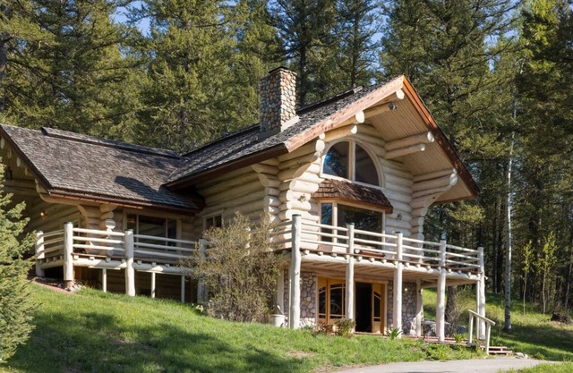 Mieten Sie diese gemütliche Luxushütte im Wald für den Sommer 2019 als Erste !!!
