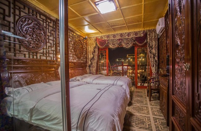 LQJ Riverside Guest House