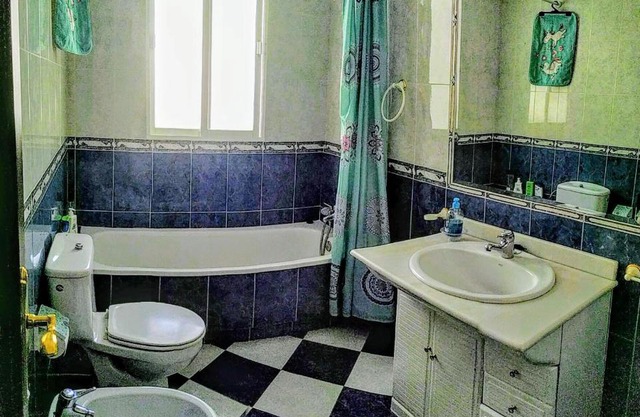 Lucena-Piso amplio y luminoso