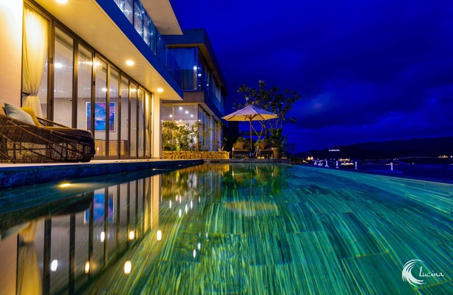 Lucina Villa - 4 Schlafzimmer mit Infinity-Pool