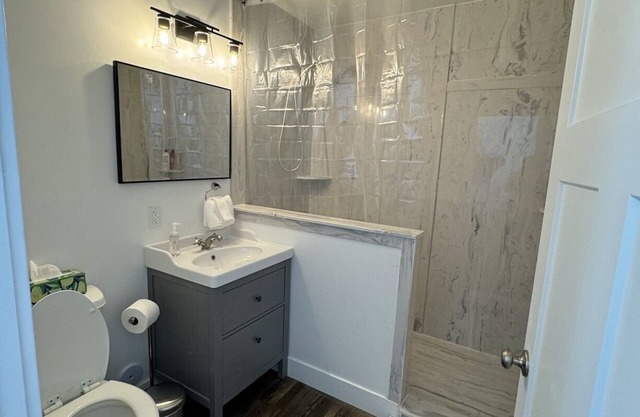 Lucky Lake 208 Tiny Home A