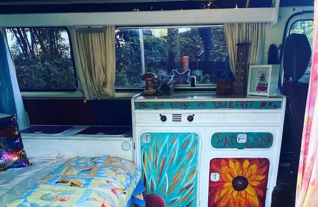 Lucy the Hippy van getaway