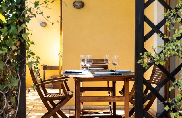 Luisa Sunny House