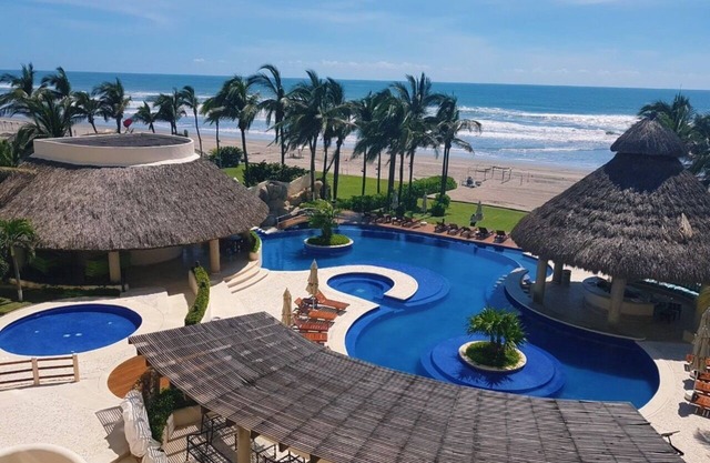 Lujoso Departamento en frente de la playa / Große Wohnung vor dem Strand