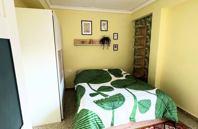 Luminous Apartment in Ciutat Vella