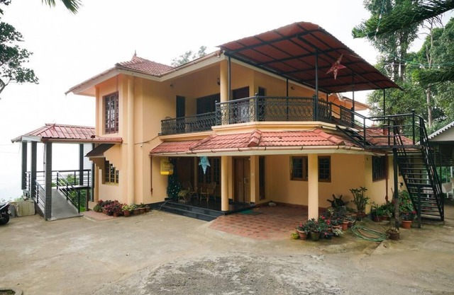 Üppiges Grün View Home Stay / Munnar
