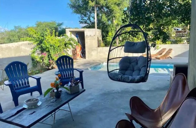 Lush Home-Esperanza-Salt Pool- close to Beach