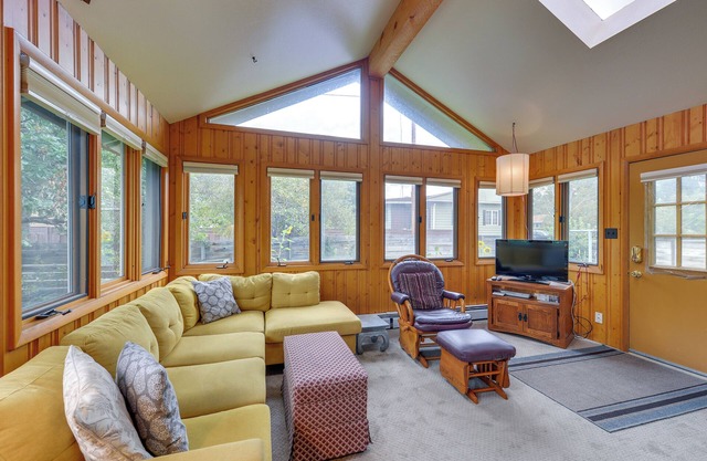 Lush Lander Apartment w/Fenced Backyard & Grill!