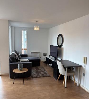 LUX 2bed City Centre and AO Arena Free Parking Modern Apt