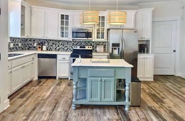 Lux 3 bedroom near lsu and southern