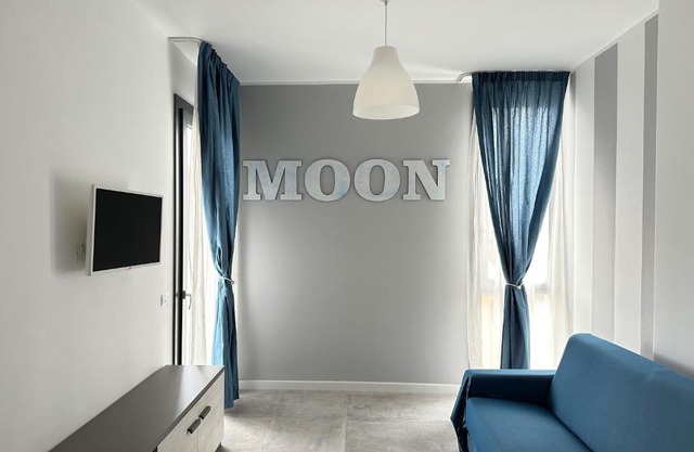 LUX apartments MOON