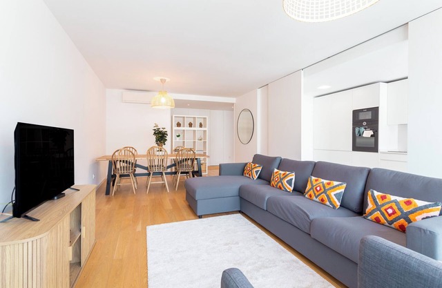 Lux comfortable 3bed apartment