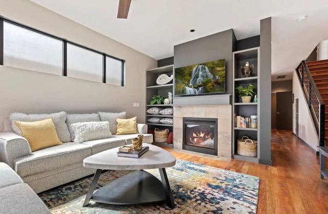 Lux Home w/ Hot Tub+Fire Pit steps from Hyde Park