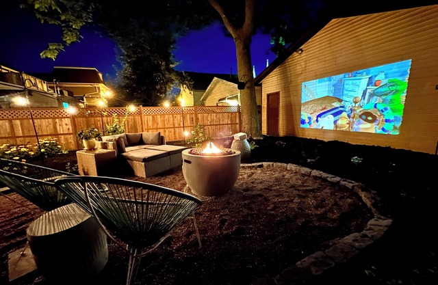 LUX Uptown Escape - The Trester