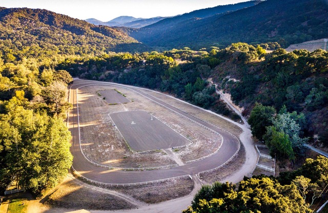 CARMEL VALLEY HERMES COTTAGE On Estate Pool and Game room