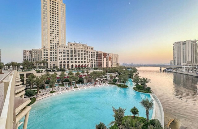 Vida 2BR Luxe Stay | Water Views & Dubai Skyline Near Hotspots