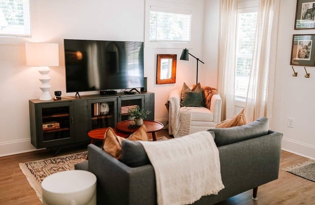 Luxe 4BR Escape by MHM Luxury Properties