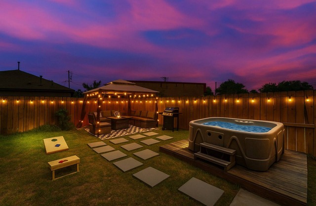 Luxe Houston Retreat Hot Tub Gazebo Games Near NRG Stadium & Med Center