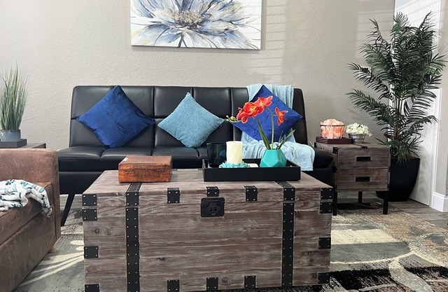 Luxe King Suite Bliss Getaway Condo Near Disney