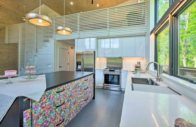 NEW! Luxe + Modern Home: 30Mi to Saratoga Springs!