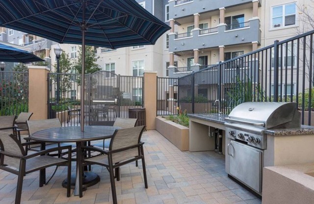 Luxe San Bruno 3BR w/ Pool, W/D & Gym, easy highway access, by Blueground