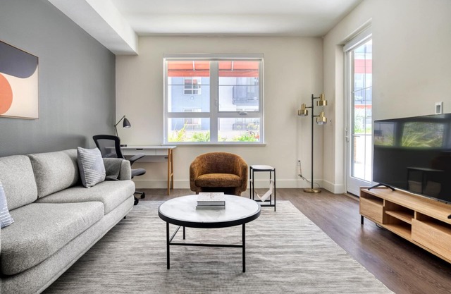 Luxe San Mateo 1BR w/ Gym, Roof Deck & W/D, near Caltrain, by Blueground