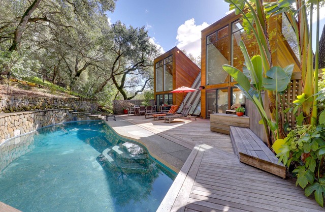 NEU! Luxus Santa Rosa Chateau w / Hinterhof-Oase!