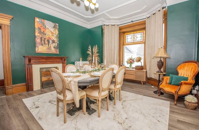 Luxe Turn-Of-The-Century Suite by Reversing Falls