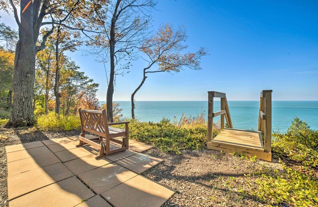 Luxe Waterfront Haven: Private Beach, Hot Tub