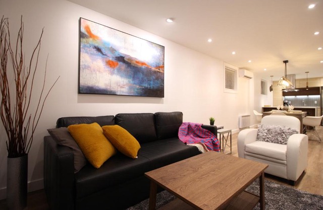 Luxueux - Deco moderne, Rosemont