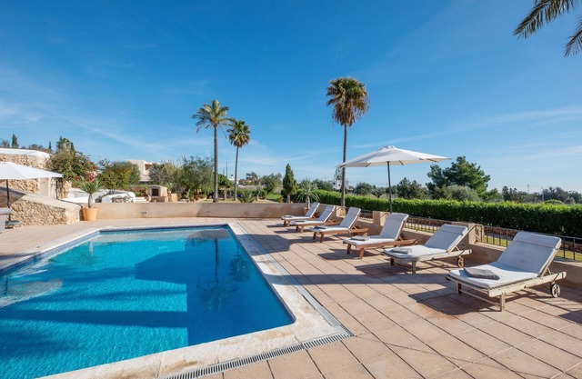 Luxuriöse Villa "Can Mariano" mit Pool, großem Garten, Klimaanlage und WLAN