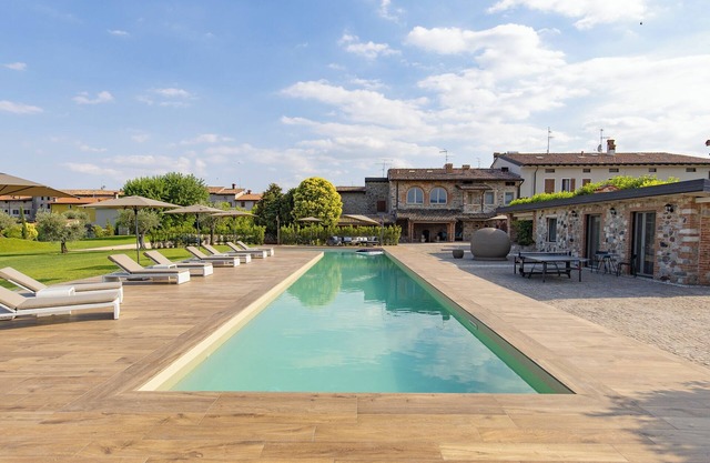 Luxuriöse Villa Mocasina mit 25m Pool