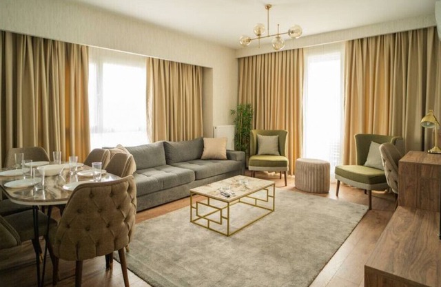 Luxurious 2+1 Apartment near Mall of Istanbul