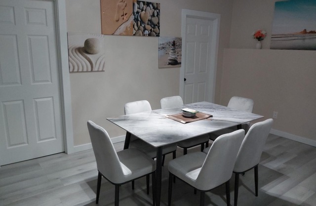 Luxurious 2 BDRMS Basement Legal Suite