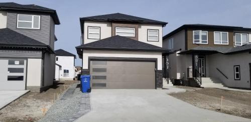 Luxurious 2 bedroom basement suite