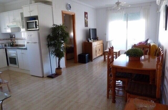 Luxuriöse 2-Zimmer-Wohnung in der Nähe des Cabo Roig.
