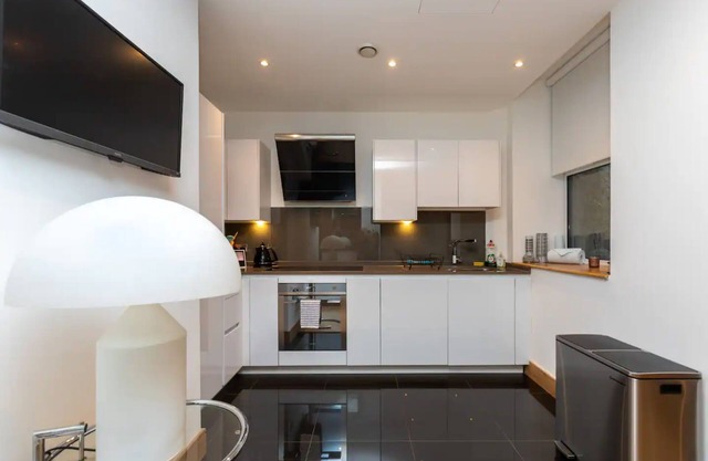 Luxurious 2 Bedroon Flat in the Heart of London