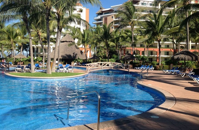 Luxuriöse 2BR Playa Royale Nähe von Paradise Village