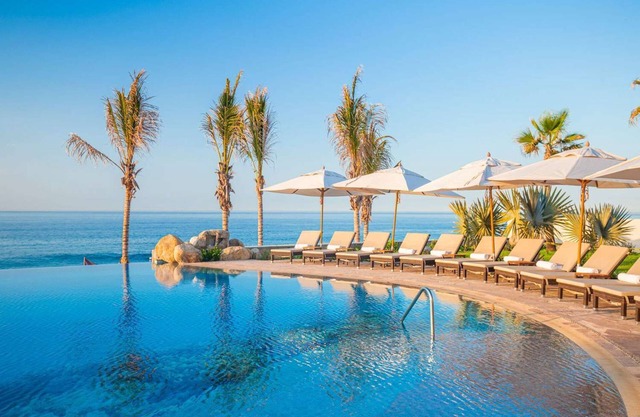 Luxurious and Beautiful Luxurious 5-Diamond Resort in Villa la Valencia LosCabos