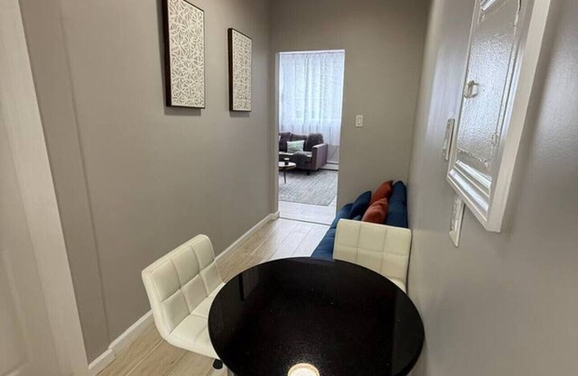 Apartment in West New York Cozy 3BR Near Manhattan , 15 Min to NYC