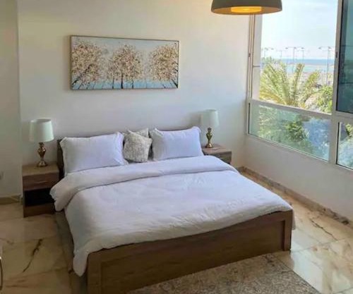 Luxurious Apartment Partial Sea View