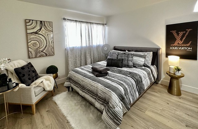 Luxurious Apartment